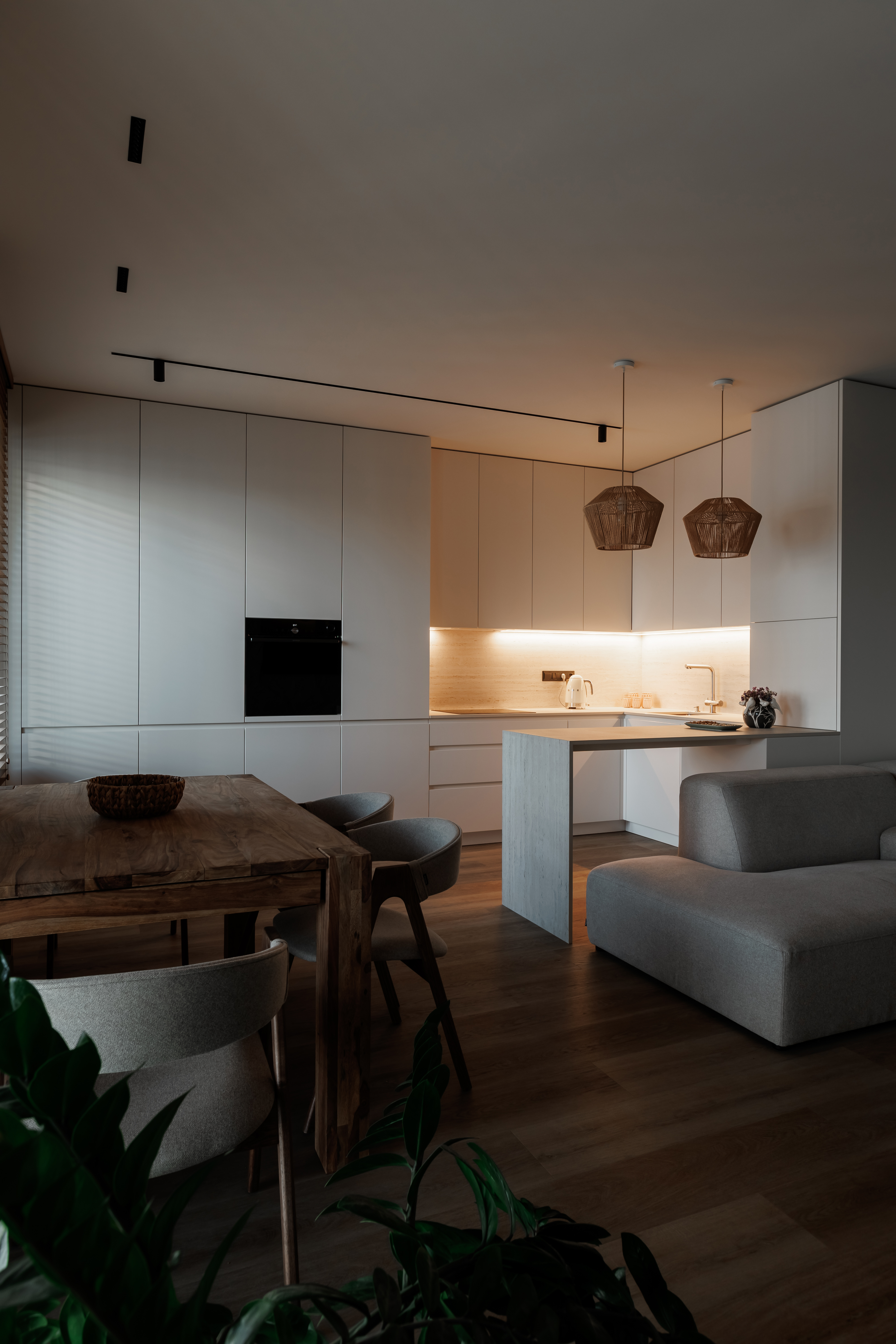 APARTAMENT MOARA ROȘIE 